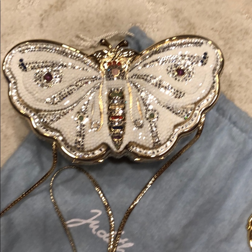 ❤️❤️Judith Leiber butterfly clutc… - Picture 3 of 8